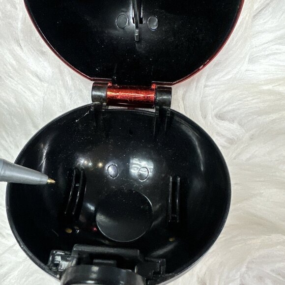 Pokémon Ball  '1999 Red Metallic Outer Missing Two Plastic Pieces - Picture 4 of 5